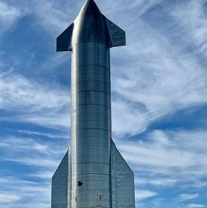 Meet your Posher, Efetobo